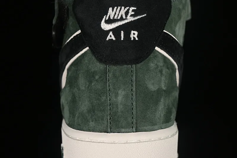 All categories Nk Air Force 1 Air Force series Nk Air Force 1 Mid Air Force mid-top Nk Air Force 1'07 Mid black military green Air Force One mid-top casual sneakers CG9908-103
